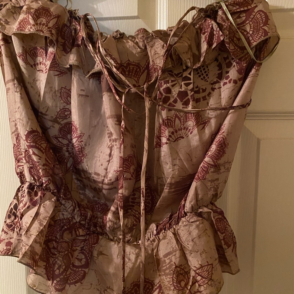 Boho like blouse. Perfect for this time around.